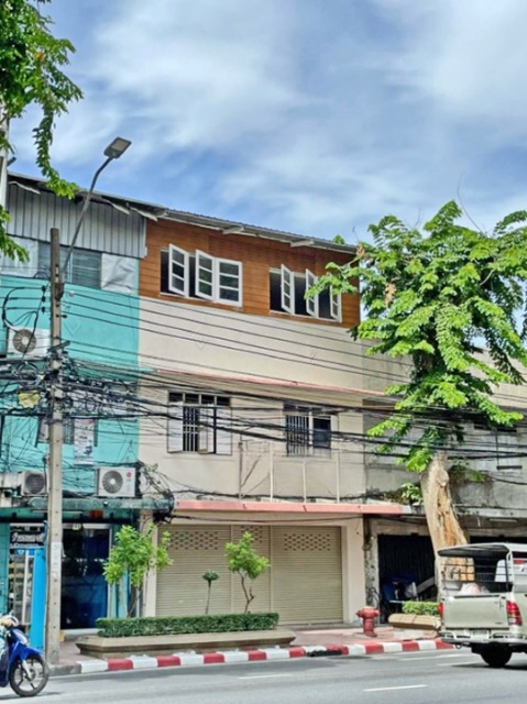 จุฬาลงกรณ์ 1.9 กม.Renovateใหม่ ทำเลดี MRTสามยอด 1กม. มหาไชย