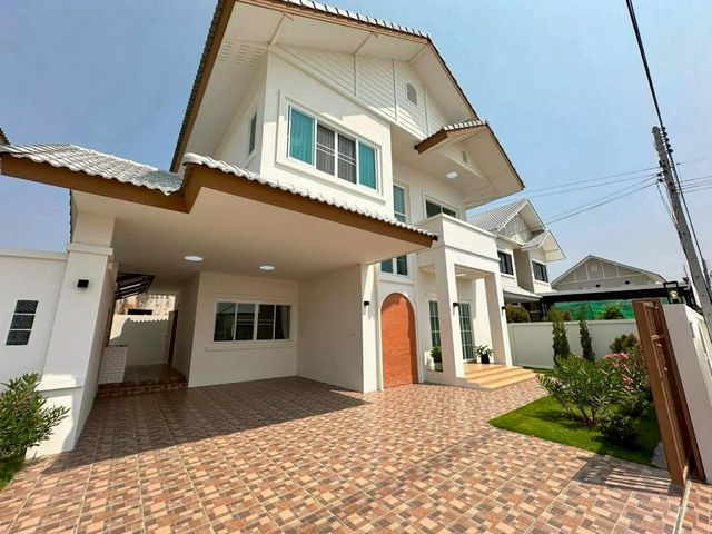 ราคาขาย 4,262,500 บาท แม่ริม บ้านเดี่ยว 2 ชั้น สไตล์มินิมอล