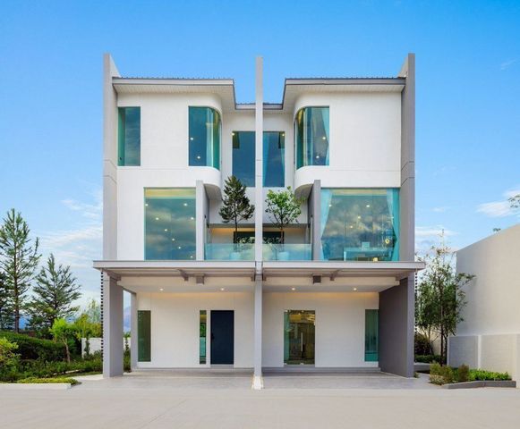 ราคาเริ่มต้นที่ 4.3 ล้าน บ้านสร้างใหม่ ทาวน์โฮม บ้านแฝด ใจกลางเมื