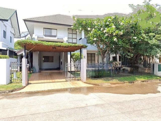 ขายด่วน! 6.29 ล้าน 70 ตรว. บ้านสไตล์ล้านนาโมเดิร์น พร้อมเข้าอยู่