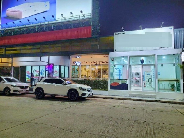 กาญจนาภิเษก ติดป้ายชื่อร้าน ให้เช่า พื้นที่ 1 ชั้น 26ตร.ม. สาย2-