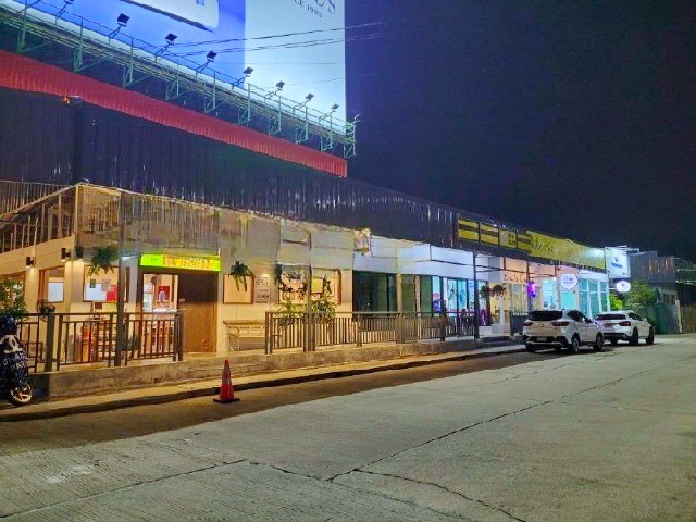 สาย2-3 บรม สายใต้ใหม่ 4กม. ให้เช่า ติดถนนใหญ่ 70 ตร.ม. ร้านอาหาร