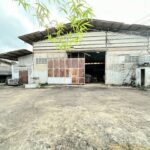 ขายที่ดินพร้อมสิ่งปลูกสร้าง ถนนเลียบคลองภาษีฝั่งเหนือซอย 20 กรุงเ