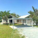 บางพระ ถ.ชลบุรี-พัทยา ให้เช่าสำนักงาน โกดัง 5ห้อง 200ตร.วา.