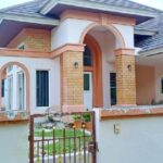 รร.นานาชาติสยาม 1.9 กม. ตลาดนานาเจริญ. บ้านใหญ่มาก 2 ชั้น 105ตร.ว