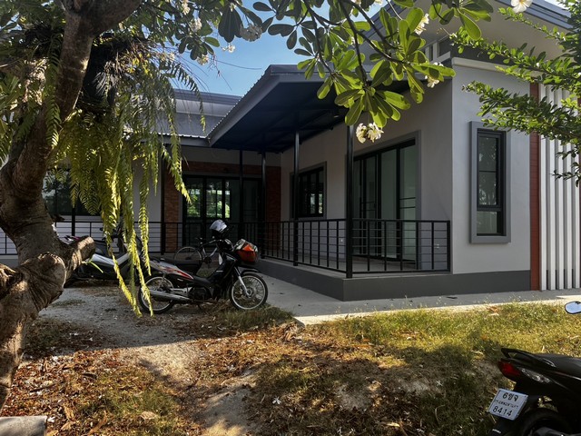 บ้านเดี๋ยว 152 ตรว. ถนนสุขุมวิท ซอยเทศบาล 113