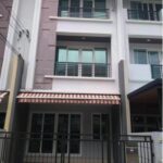 ให้เช่าทาวน์โฮม3ชั้น บ้านกลางเมือง ลาดพร้าว 71 เลียบทางด่วน
