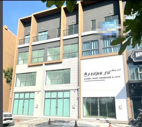 ให้เช่า โฮมออฟฟิต 4 ชั้น บ้านกลางเมือง ดิอิดิชั่น บางนา วงแหวน