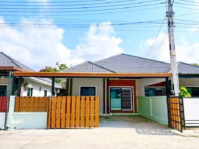 เซนต์โยเซฟระยอง 2.7 กม.ให้เช่าบ้านชั้นเดียว ระยอง 45 ตร.วา. 3 รร.