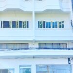 ม.พิษณุโลก 1.9 กม.โลตัส พิษณุโลก 1.8 กม.ให้เช่าอาคาร 3.5 ชั้น 2