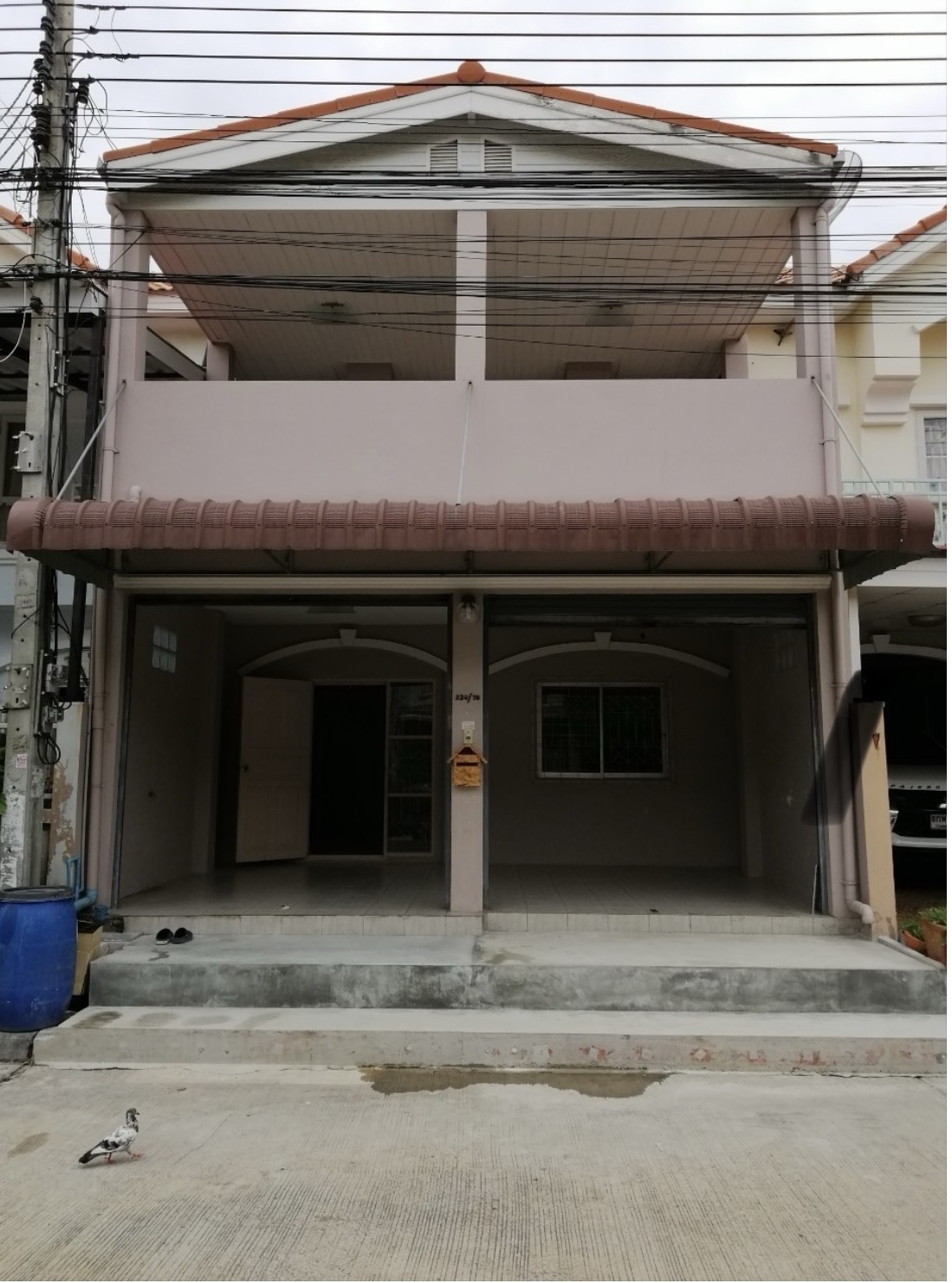 ทาวน์โฮม 2 ชั้น 4 นอน 2 น้ำ หมู่บ้าน กิตตินคร บางปูสมุทรปราการ
