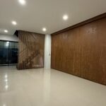 ทาวน์เฮ้าส์ 3 ชั้น ประชาอุทิศ 54 รีโนเวทใหม่ สวยจบครบในหลังเดียว