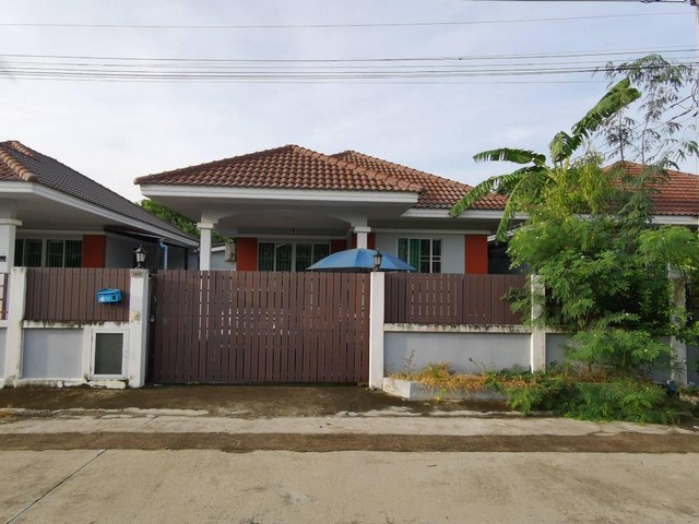 ขาย บ้านแฝด 1 ชั้น รติรัตน์ ถนน บ้านกล้วย-ไทรน้อย ไทรน้อย