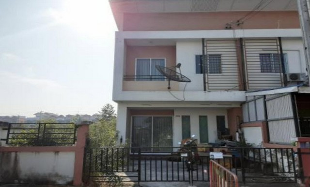 ขายทาวน์เฮ้าส์ 2 ชั้้น ม.สิรัชชา พานทอง ตำบลพานทอง อำเภอพานทอง ชล