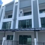 ขายทาวน์โฮมสวย 3ชั้น 25วา 3นอน 4 น้ำ 2ที่จอดรถ ถนนอุดมสุข