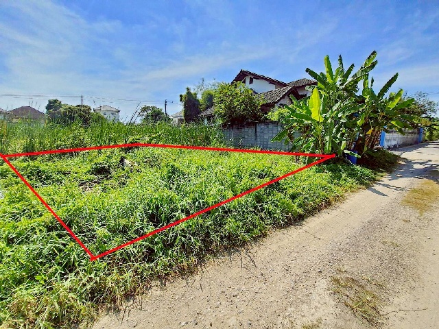 MRTวัชรพล 1.1 กม.7-11 ให้เช่าที่ดิน 88ตร.วา. รามอินทรา61-65