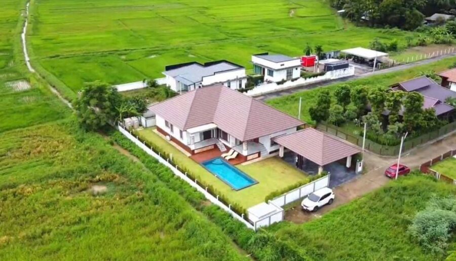 ให้เช่า/ขาย 9.5 ล้าน พูลวิลล่าชั้นเดียว ยกพื้นสูง ดอยสะเก็ด