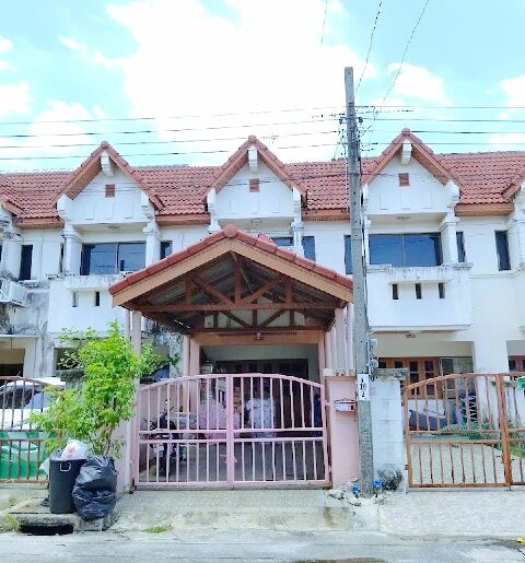 ให้เช่าทาวน์โฮม 2 ชั้น รร.นานาชาติร่วมฤดี 2.6 กม. MRT ตลาดมีนบุร