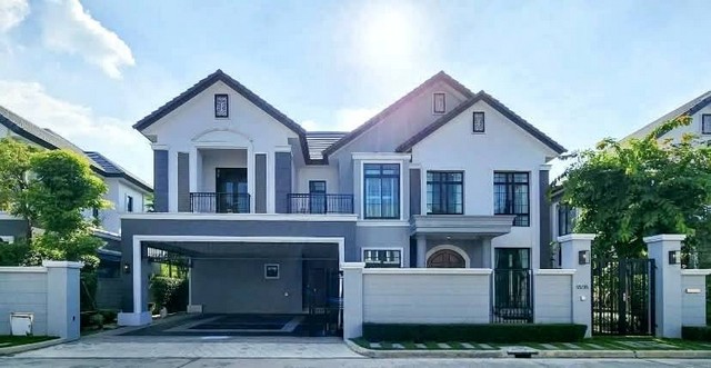 ให้เช่าบ้านเดี่ยว บ้านหรูพร้อมอยู่ พาลาซโซ่ ศรีนครินทร์