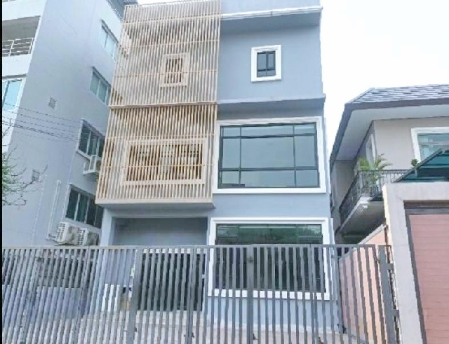 สุขุมวิท71 ปรีดี มีลิฟท์ในตัว BTS พระโขนง 900ม.เช่าโฮมออฟฟิศ 3 ช