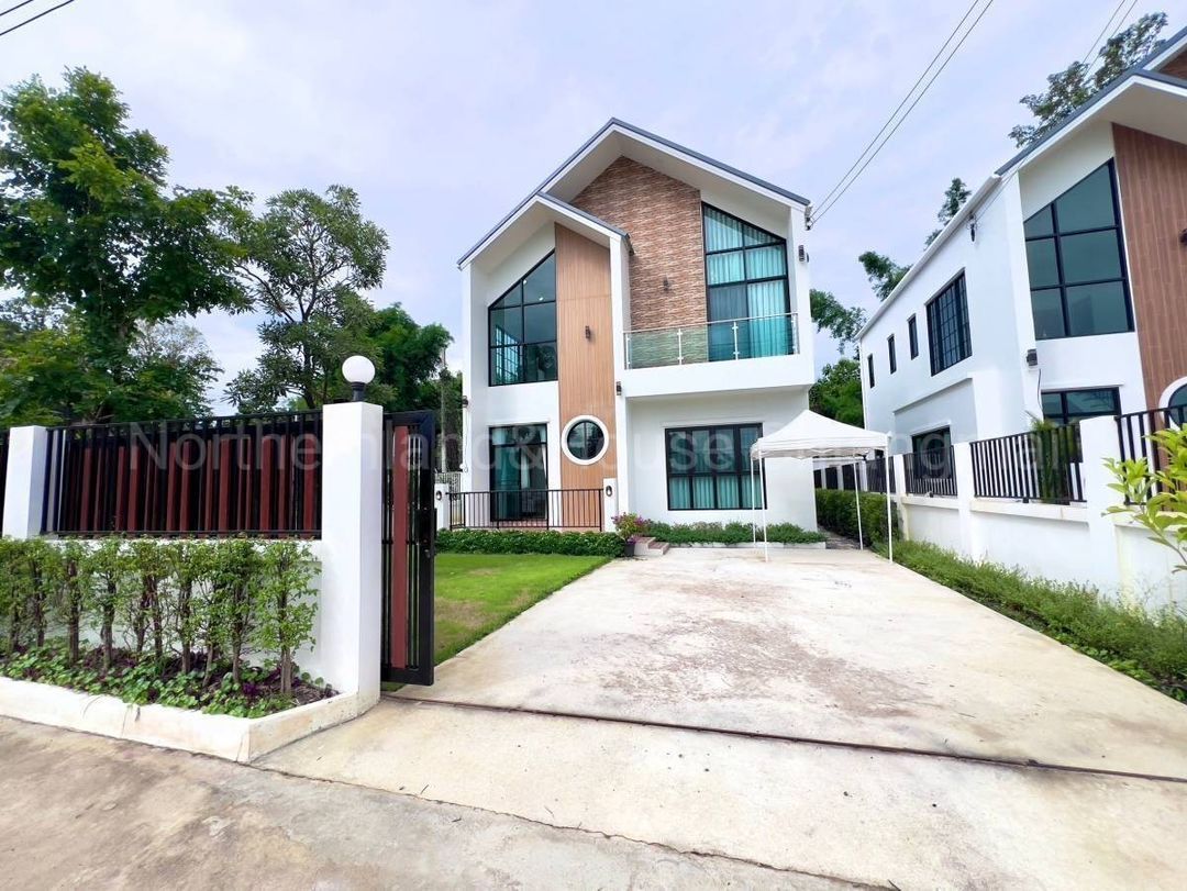 ขายด่วน 5.3 ล้าน 65 ตรว. บ้านเดี่ยว 2 ชั้น #สไตล์โมเดิร์น #แม่เหี