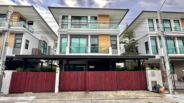 ขายบ้านเดี่ยว ศุภลัยเอสเซ้นต์-สวนหลวง เ