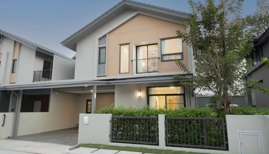 อณาสิริ พายัพ ขาย 9.25 ล้าน บ้านสวย 2 ชั้น เฟอร์ครบ พร้อมเข้าอยู่