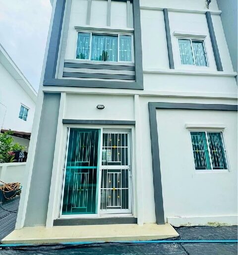 บ้านเดี่ยว 2 ชั้น 50 ตร.วารร.สารสาสน์วิเทศบางบัวทอง 4.1 กม.4 นอน