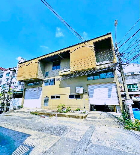 อาคาร 2 ชั้น ซ.ลาดพร้าววังหิน 4-12 MRT โชคชัย 4 1กม. 2คูหาตีทะลุ
