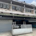 ขายอาคารพาณิชย์ ตึก 2 ชั้น 2 คูหา ติดถนนเพชรเกษม อำเภอเมือง นครป