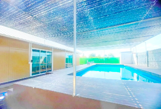 ให้เช่า Pool Villa บ้าน 6 แอร์ 4 นอน APL สุวรรณภูมิ 2.2 กม.