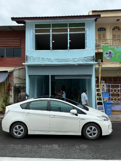 รร.เทศบาลเมืองภูเก็ต 2.2 กม.ให้เช่าอาคารพาณิชย์ 2 ชั้น 28ตร.วา.