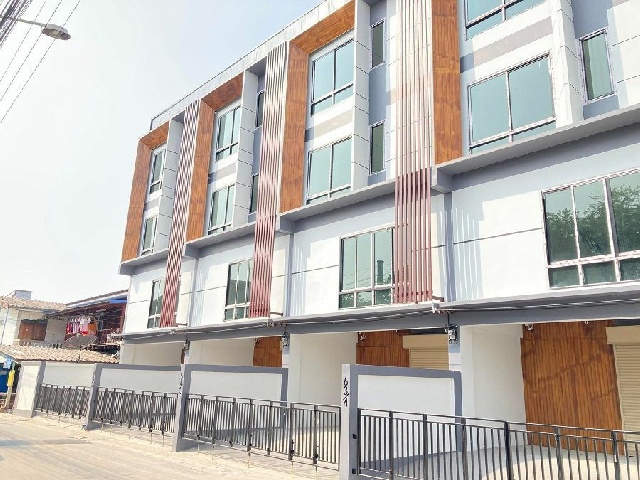 รร.สารสาสน์วิเทศ 4.8 กม. ให้เช่าทาวน์โฮมหรู 4 ชั้น 4 นอน บางบอน