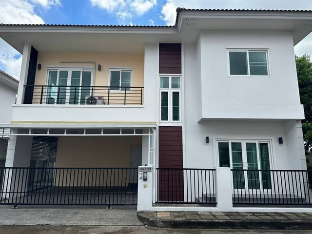 ขายเพียง 4.5 ล้าน 75 ตรว. #Lanna Heritage สารภี #แปลงมุม