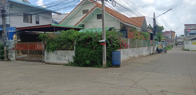 ขายบ้านพร้อมที่ดินในตัวเมืองจังหวัดบุรีรัมย์ เขตเทศบาลเมืองบุรีรั