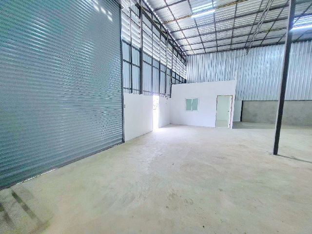 ตลาดแครายพลาซ่า 650 ม. ตลาดบางน้ำจืด ให้เช่าโรงงาน โกดัง 105ตร.วา