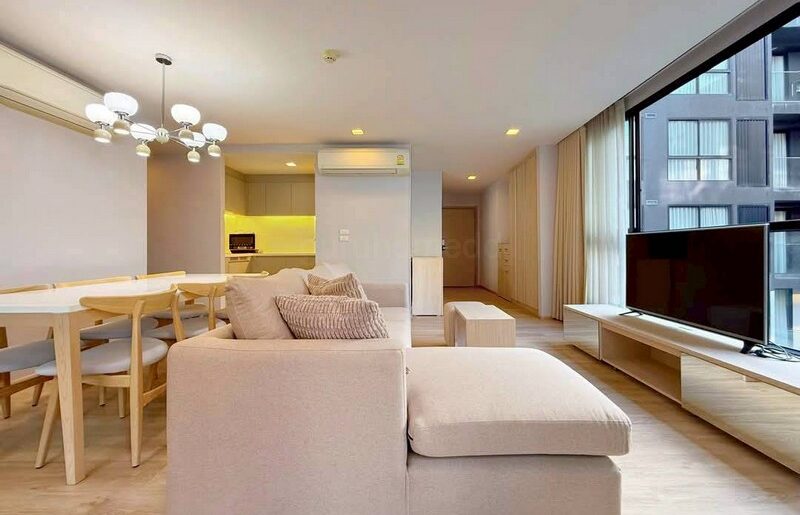 ghd000591R ให้เช่า ห้องชุด 3ห้องนอน Liv at 49 condo