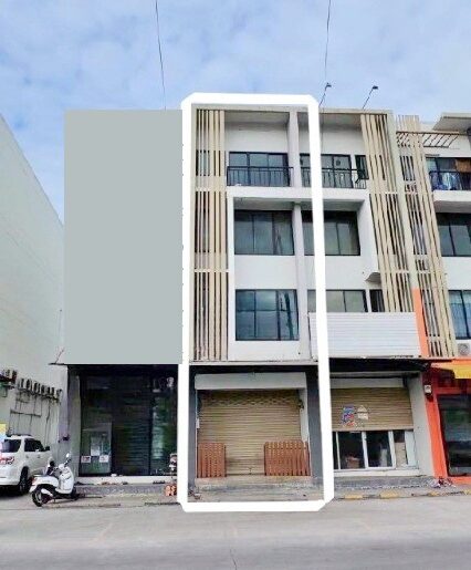 คุ้มเกล้า 2.4กม พระจอมเกล้าลาดกระบัง อาคารพาณิชย์ 4 ชั้น 24ตร.วา