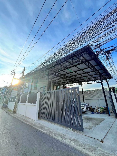 BTS บางหว้า 1กม. บ้านเดี่ยว 4 นอน MRT บางไผ่ 500 ม ใหม่ 58 ตร.วา.