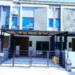 ฟิวเจอร์พาร์ค รังสิต 1.6 กม..18ตร.ว ม.กรุง ให้เช่าทาวน์เฮาส์ 2ชั้