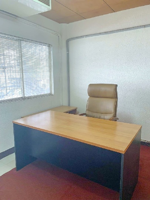 สุขุมวิท BTS พระโขนง 500ม. ให้เช่าสำนักงาน 6 ชั้น พระราม 4 35ตร.ม