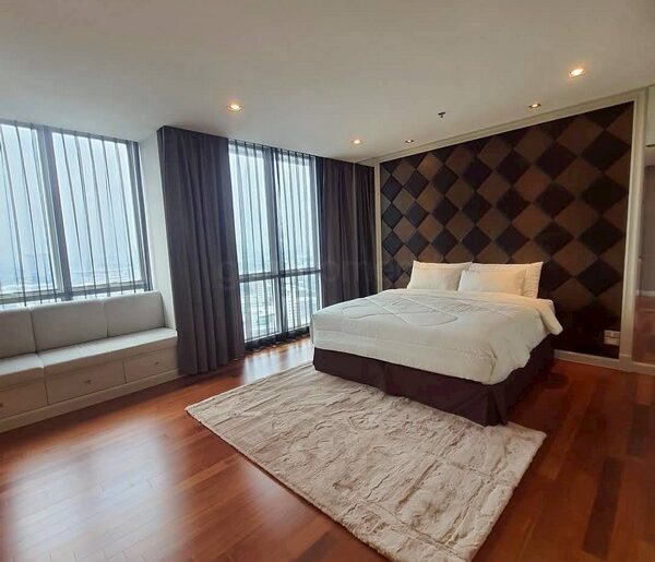 ghd000612R ให้เช่า Penthouse หรู The Four Wings Residence