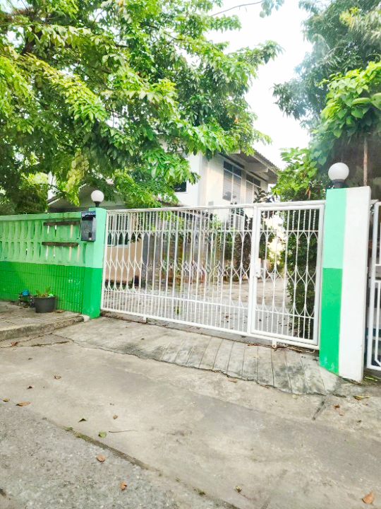 ARL บ้านทับช้าง 3กม ตลาดการเคหะกรุงเทพกรีฑา 1กม. คฤหาสน์ 2 ชั้น 1