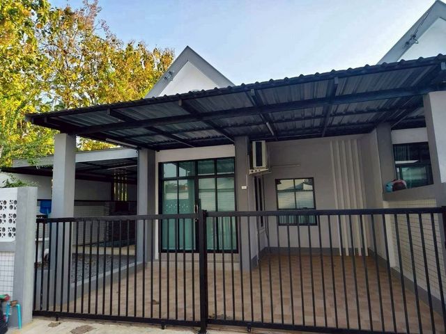 ราคาเพียง 2.39 ล้าน ทาวน์โฮมพูลวิลล่า สไตล์นอร์ดิก – หางดง พร้อมอ