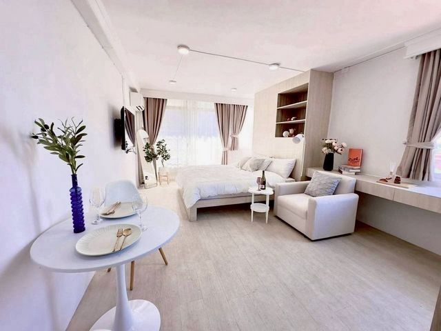 ขายเพียง 1.59 ล.เท่านั้น 30.55 ตรม. #JCHill Place คอนโด ห้องมุม ว