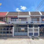 หมู่บ้านไพโรจน์ | ทาวน์เฮ้าส์ ซอย บางนา-ตราด 27 ติดห้าง