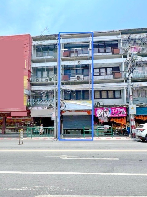 ทำเลดี ติดถนนใหญ่ ให้เช่าอาคารพาณิชย์ 4 ชั้นMRT บางขุนนนท์ 500 ม