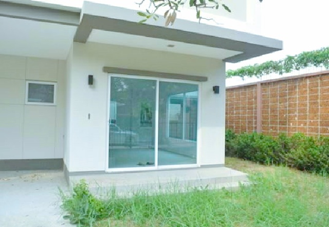 บ้าน 2 ชั้น รังสิต คลอง2 ฟิวเจอร์ รังสิต 5.0 กม. BTS คูคต 6.8 กม