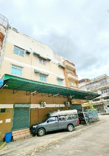 รร.เลิศหล้านานาชาติ 1กม. รวมค่าไฟน้ำ แอร์ เครื่องใช้สำนักงานชั้น1