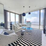 Four Seasons Private Residences – BTS Saphan Taksin